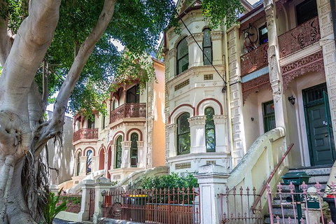 Sydney With Bondi And Beaches Essentials Private Day Tour - Accommodation NSW 4