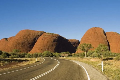 5-Hour Kata Tjuta Sunrise Tour From Ayers Rock With Breakfast - Accommodation NSW 5