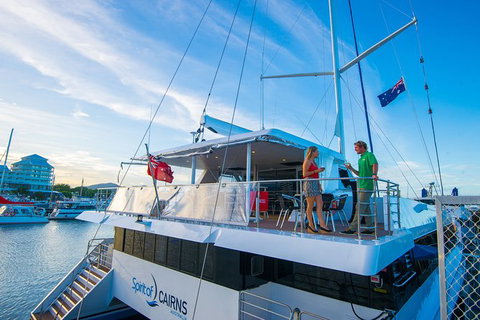 Cairns Luxury Catamaran Harbor And Dinner Cruise - Accommodation NSW 6