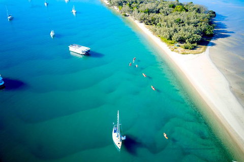 Half-Day Kayak, SUP And Snorkel Tour At Wave Break Island With Lunch - Accommodation NSW 0