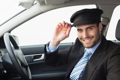 Cairns & Airport Transfers Between Port Douglas & Cairns (Private Chauffeur) - Accommodation NSW 1