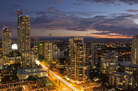 Arrival Private Transfers From Gold Coast Airport OOL To Gold Coast City - Accommodation NSW 4