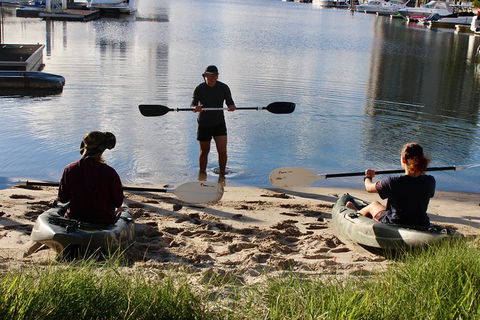 Surfers Paradise Sunset Kayak And Dinner - Accommodation NSW 2