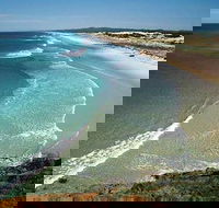 Full-Day Moreton Island 4x4 Sightseeing Tour - Accommodation NSW