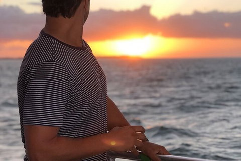 Sunset Twilight Cruise In Hervey Bay - Accommodation NSW 3