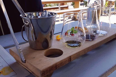 Tipple Of Gin Experience Tour - Accommodation NSW 3