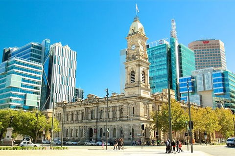 Arrival Private Transfers: Adelaide Airport ADL To Adelaide In Business Car - Accommodation NSW 7