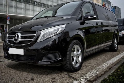 Arrival Private Transfer Melbourne Airport MEL To Melbourne City By Luxury Van - Accommodation NSW 2