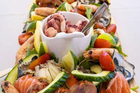 Rottnest Island Wild Seafood Package With Round Trip Ferry From Perth - Accommodation NSW 5