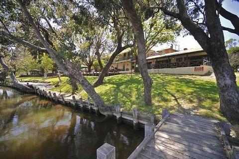 Cruise + A Winery Or Brewery Scenic Tour - Accommodation NSW 6