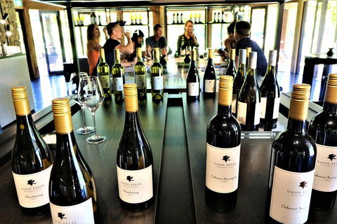 The Foodie Experience - Accommodation NSW 2