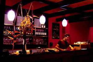 Gallery 324 - Accommodation NSW 0