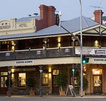 Coopers Alehouse at the Earl - Accommodation NSW