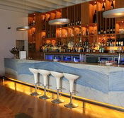 Pontoon Bar - Accommodation NSW