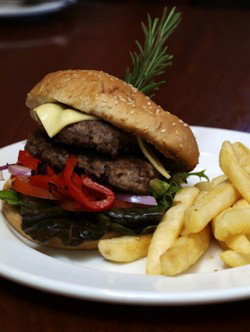 Glenelg Jetty Hotel - Accommodation NSW 3