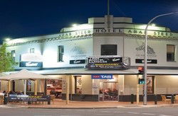 Arab Steed Hotel - Accommodation NSW 2
