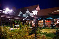 Mick O'Sheas's Irish Pub - Accommodation NSW 3