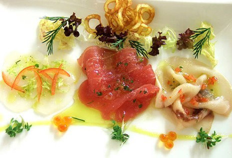 Three Fish Seafood Grill - Accommodation NSW 0