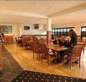 The Village Hotel - Accommodation NSW