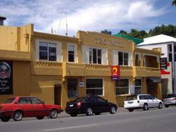 TRC Hotel - Accommodation NSW 1