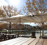 The Royal On The Waterfront - Accommodation NSW