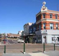 Robin Hood Hotel - Accommodation NSW