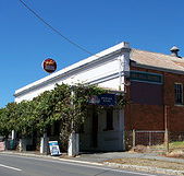 Red Hill Hotel - Accommodation NSW