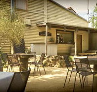 The Cosmopolitan Hotel - Accommodation NSW