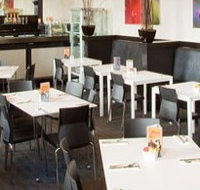 The Melbourne Restaurant - Accommodation NSW