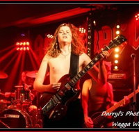 Home Tavern - Accommodation NSW