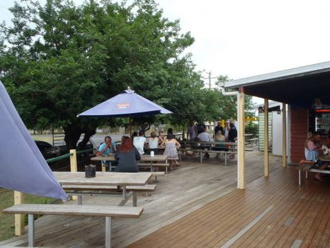 Maidenwell Hotel - Accommodation NSW 2