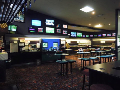 The Shaft Tavern - Accommodation NSW 4