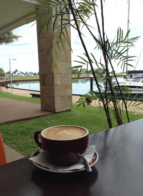 Denmans Beer Cafe - Accommodation NSW 9