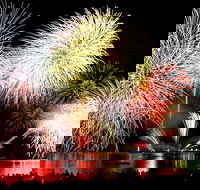 Sydney Harbour New Years Eve Fireworks Dinner Cruises - Accommodation NSW