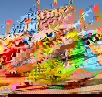 Showtime Exhibition Opening - Accommodation NSW