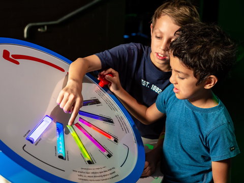 Colour: See The World In A New Light - Accommodation NSW 2