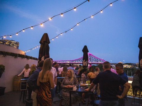Riverside Live - Accommodation NSW 1
