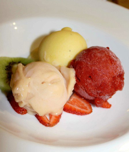 White Water Restaurant - Accommodation NSW 1