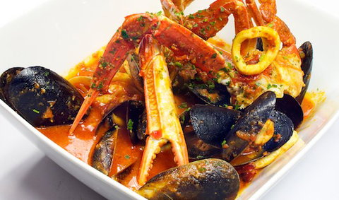 At Fernando's - Accommodation NSW 1