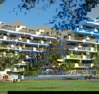 Sails Resort on Golden Beach - Accommodation NSW