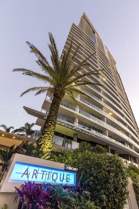 Artique Surfers Paradise - Accommodation NSW 3