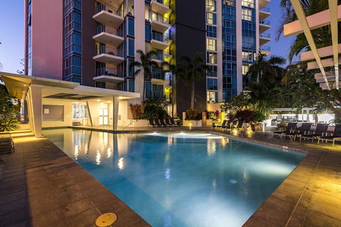 Artique Surfers Paradise - Accommodation NSW 5