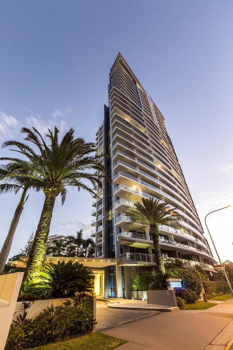 Artique Surfers Paradise - Accommodation NSW 0