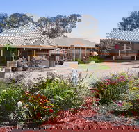 The Standpipe Golf Motor Inn - Accommodation NSW