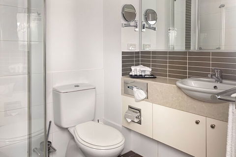 Airport Ascot Motel - Accommodation NSW 2