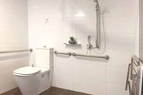 Airport Ascot Motel - Accommodation NSW 4