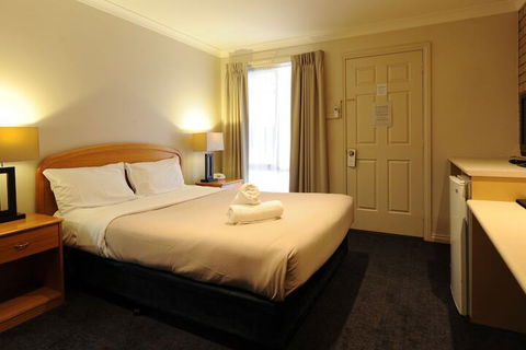 Alexandra Place - Accommodation NSW 4