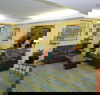 Devere Hotel - Accommodation NSW