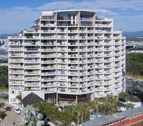 Broadbeach Savannah Hotel & Resort - Accommodation NSW 0
