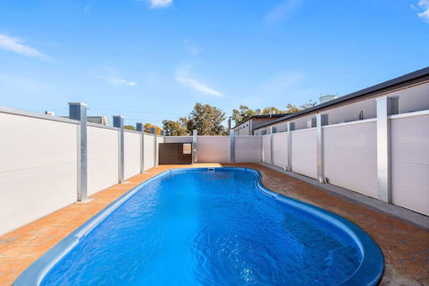 Econo Lodge Moree Spa Motor Inn - Accommodation NSW 6